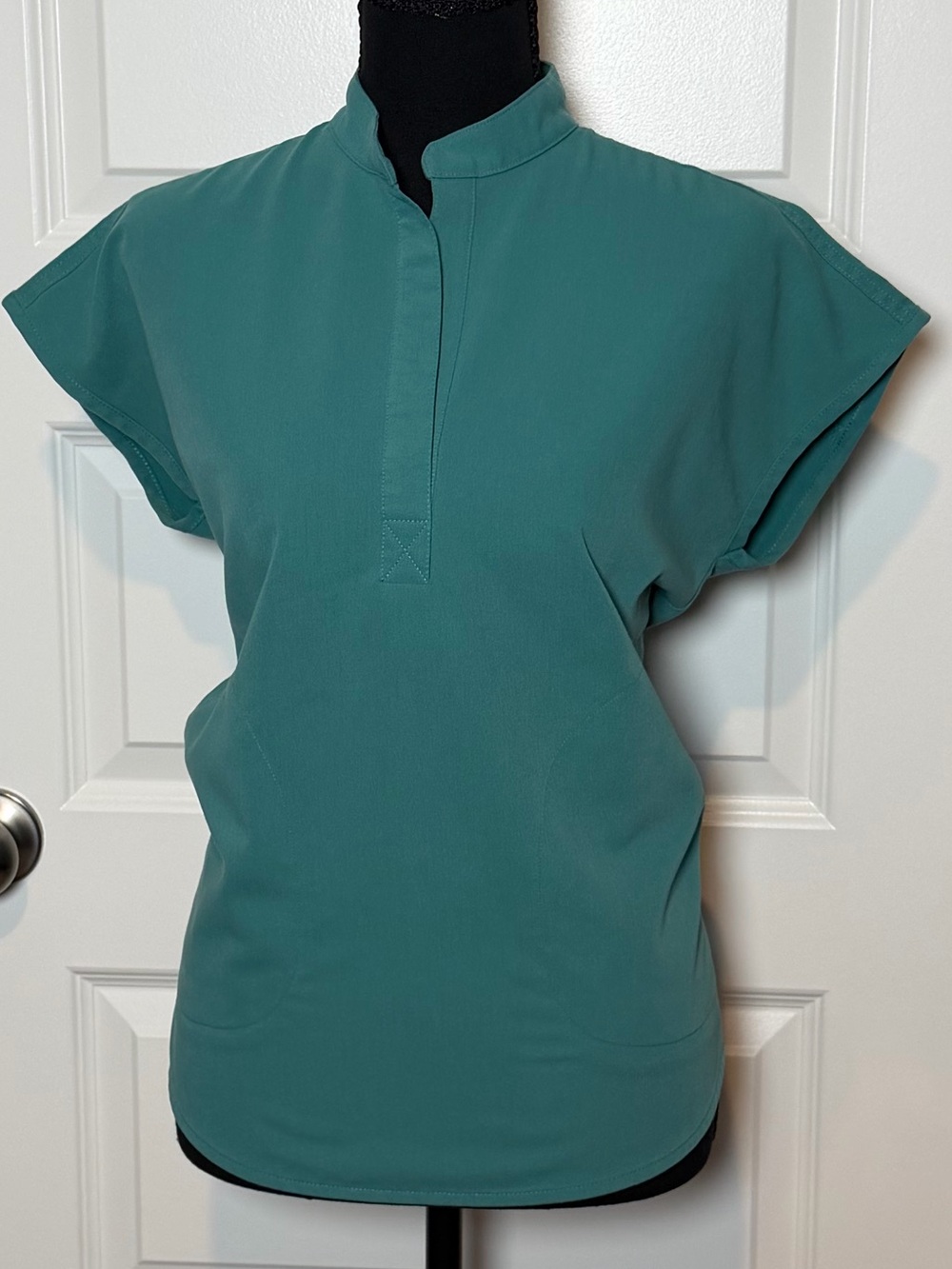 FIGS Rafaela Oversized Scrub Top XXS Cactus Teal WXXSW1003